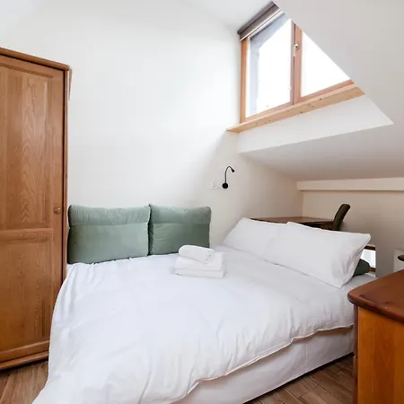 Kilinskiego Sunny Roof Loft By Bookinghost Apartment Lodz
