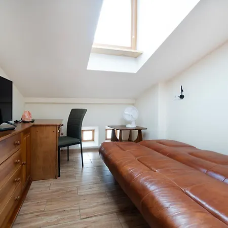 Apartment Kilinskiego Sunny Roof Loft By Bookinghost